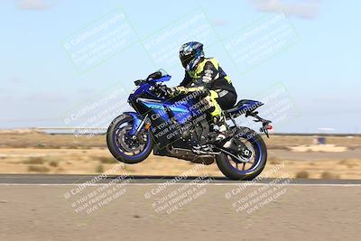 media/Nov-03-2024-TrackDaz (Sun) [[44580f4982]]/B Group/1220pm (Wheelie Bump)/